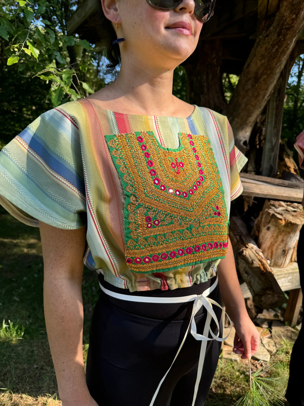 Frida Capelet No. 001