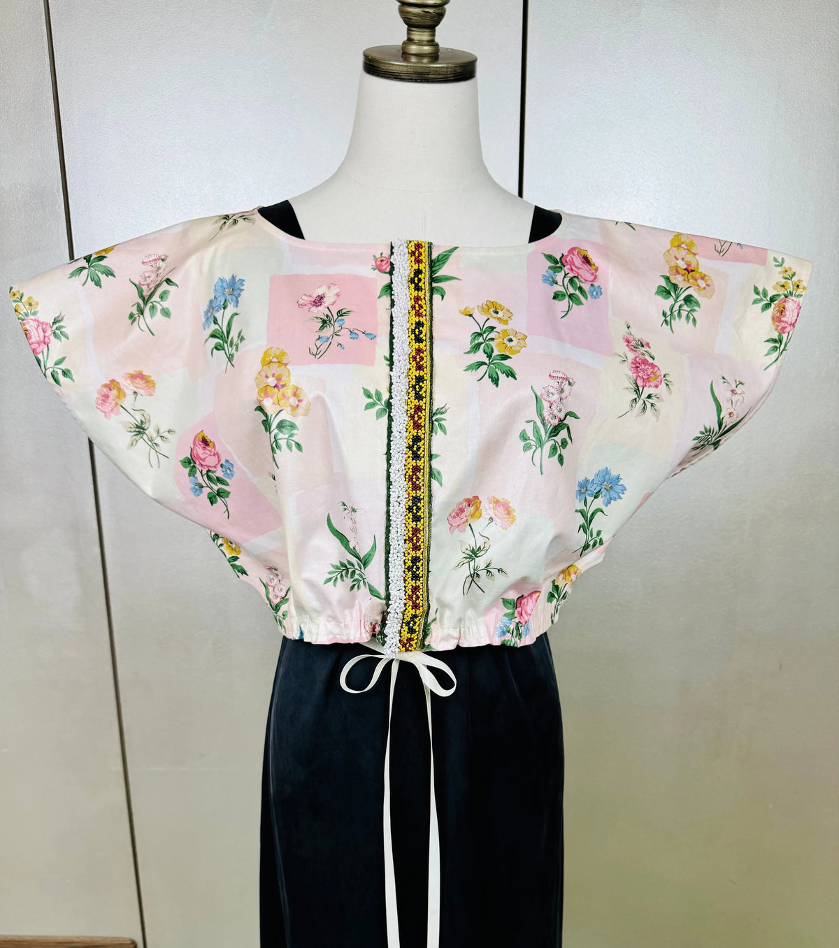 Frida Capelet No. 002