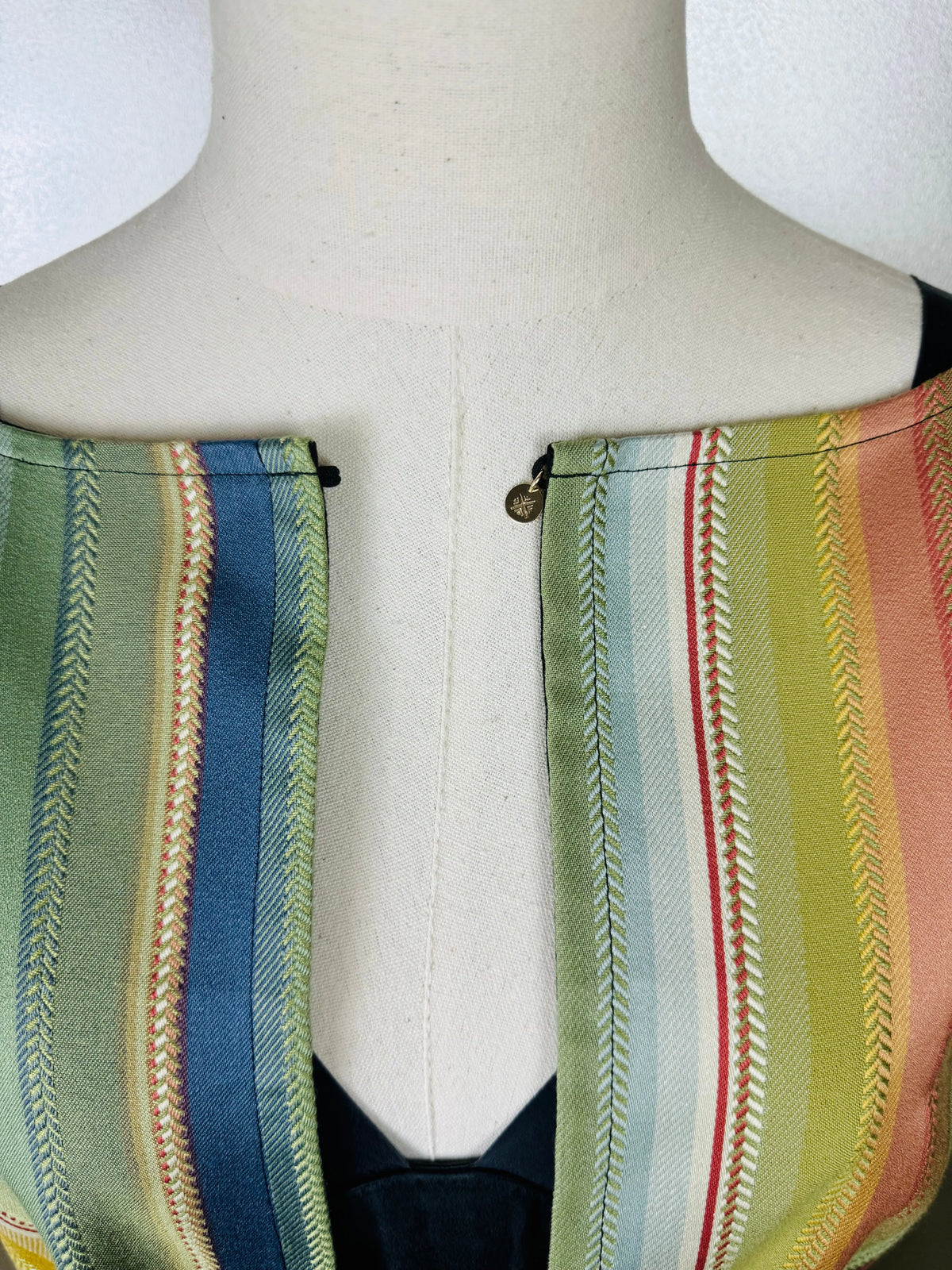 Frida Capelet No. 006