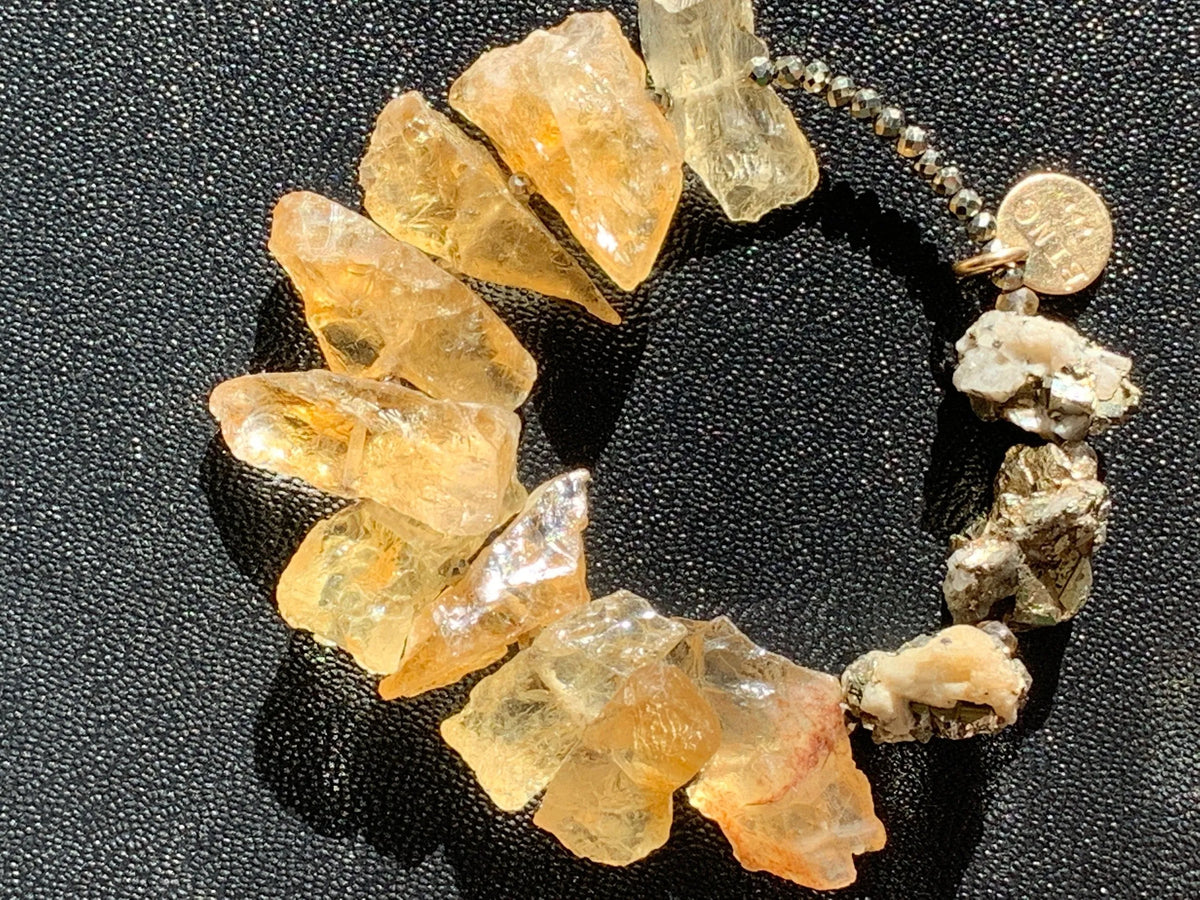 HOLLAND Bracelet Citrine Crystals Pyrite Quartz Stone