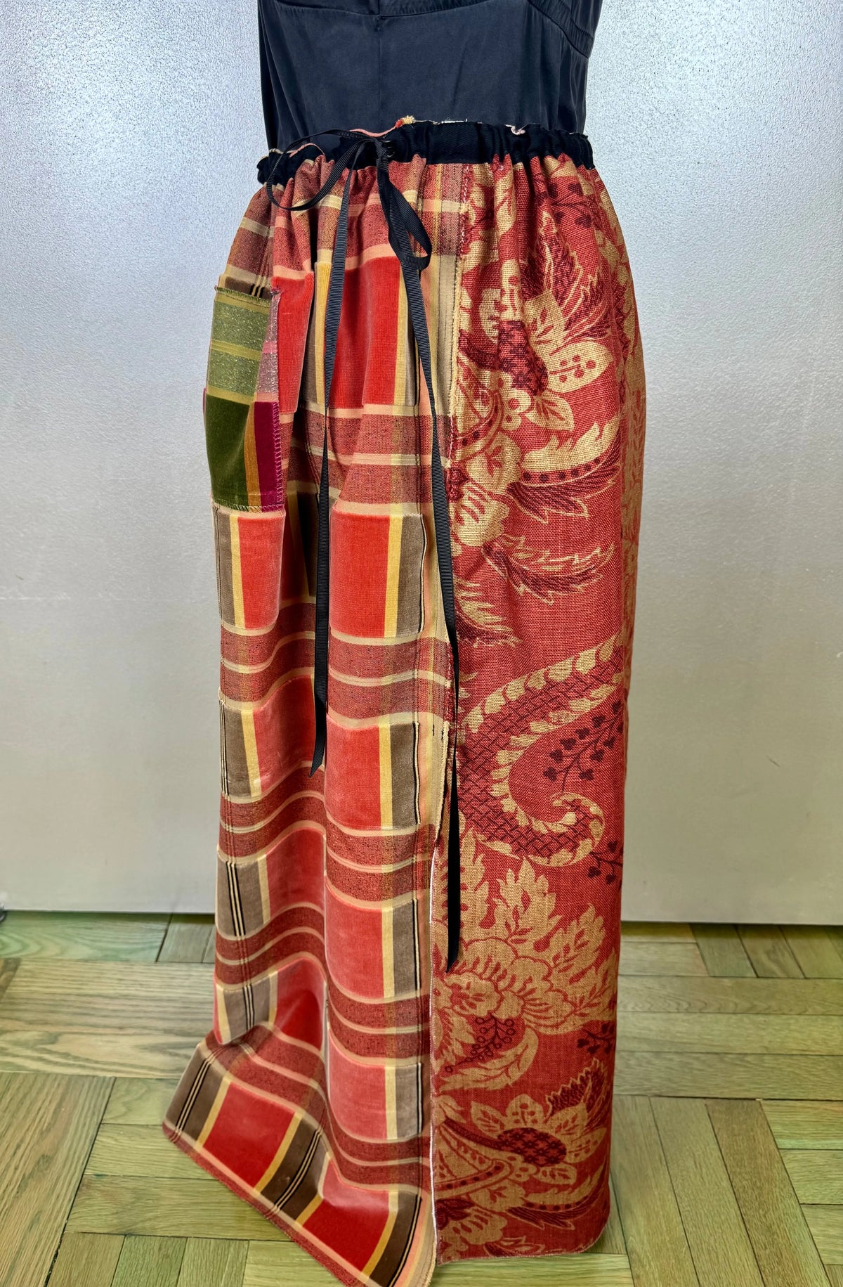 Piper Overskirt No. 006 Cape & Dress