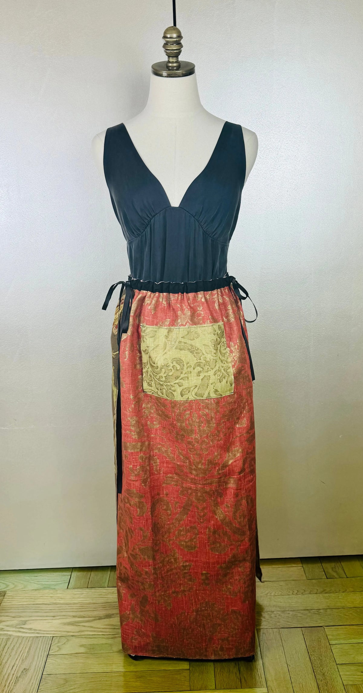 Piper Overskirt No. 008 Cape & Dress