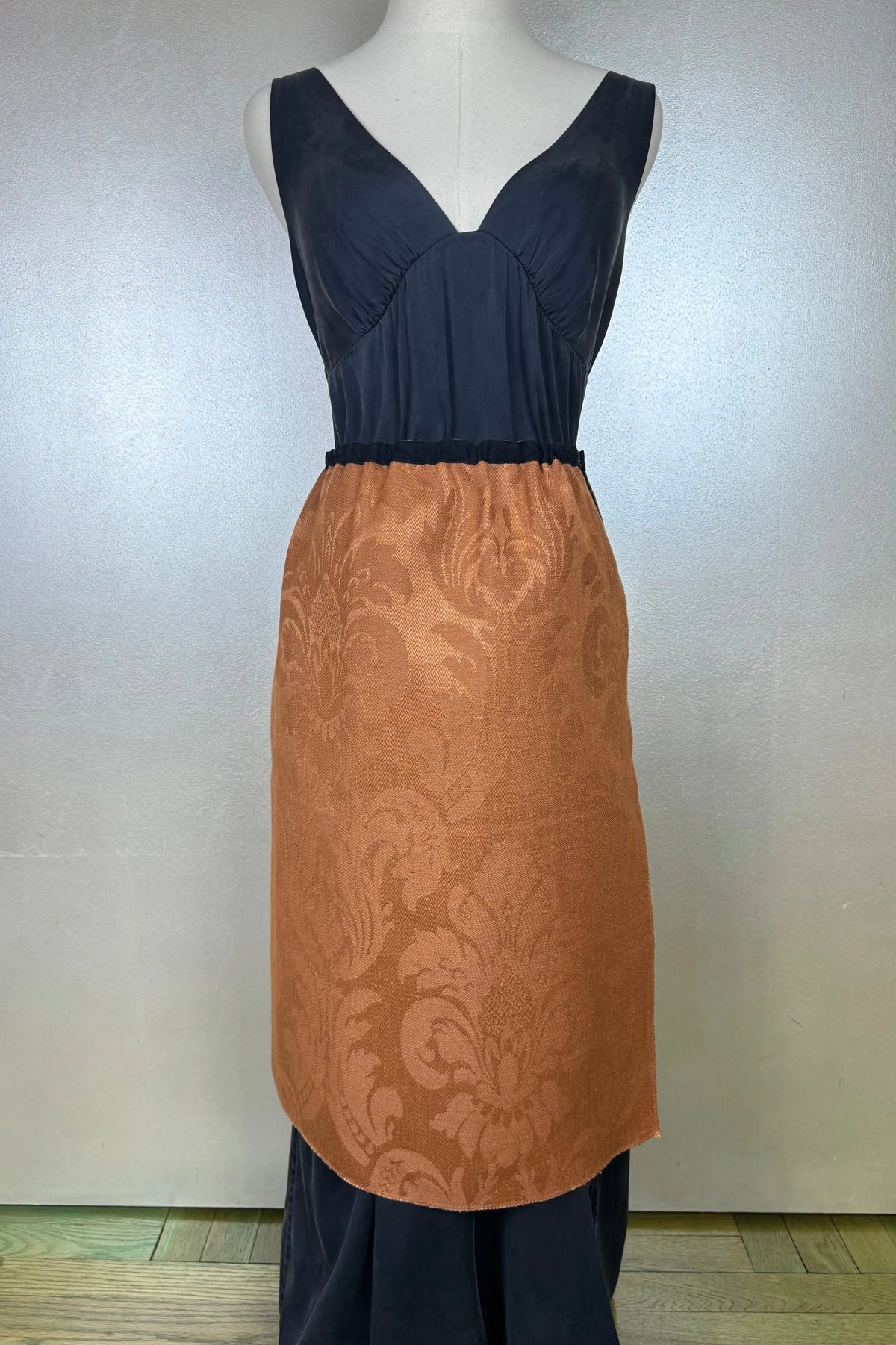 Piper Overskirt No. 011 Cape & Dress