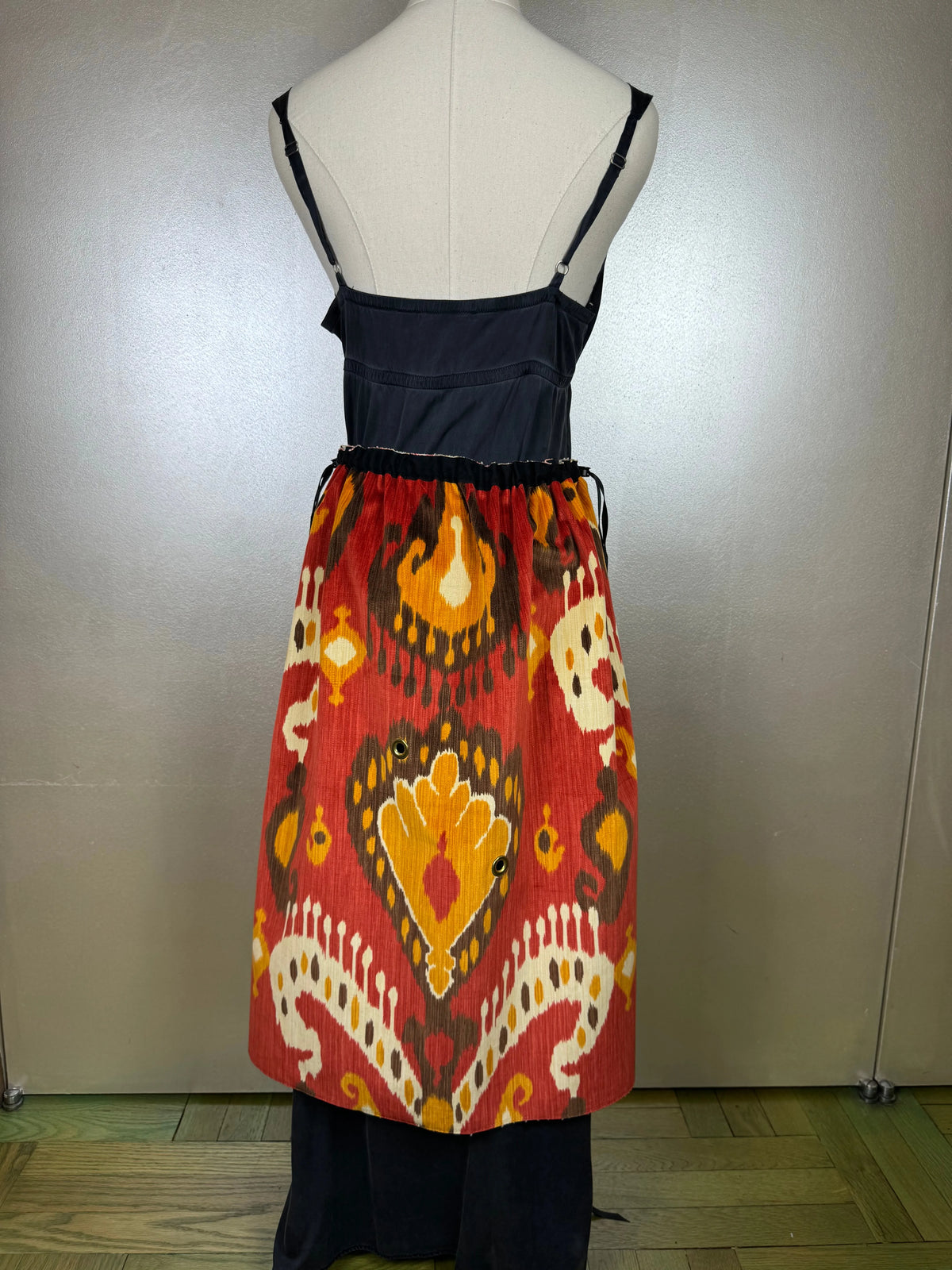 Piper Overskirt No. 014 Cape & Dress