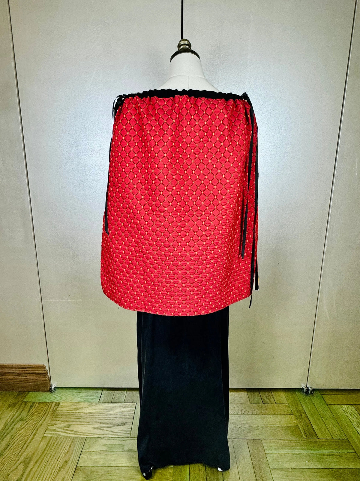 Piper Overskirt No. 014 Cape & Dress