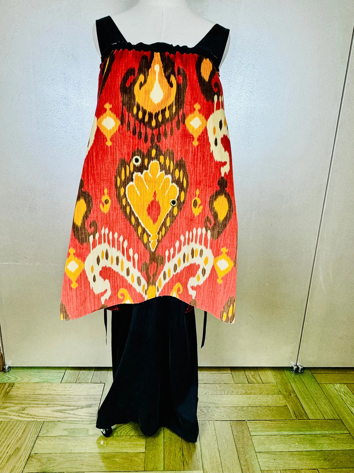 Piper Overskirt No. 014 Cape & Dress