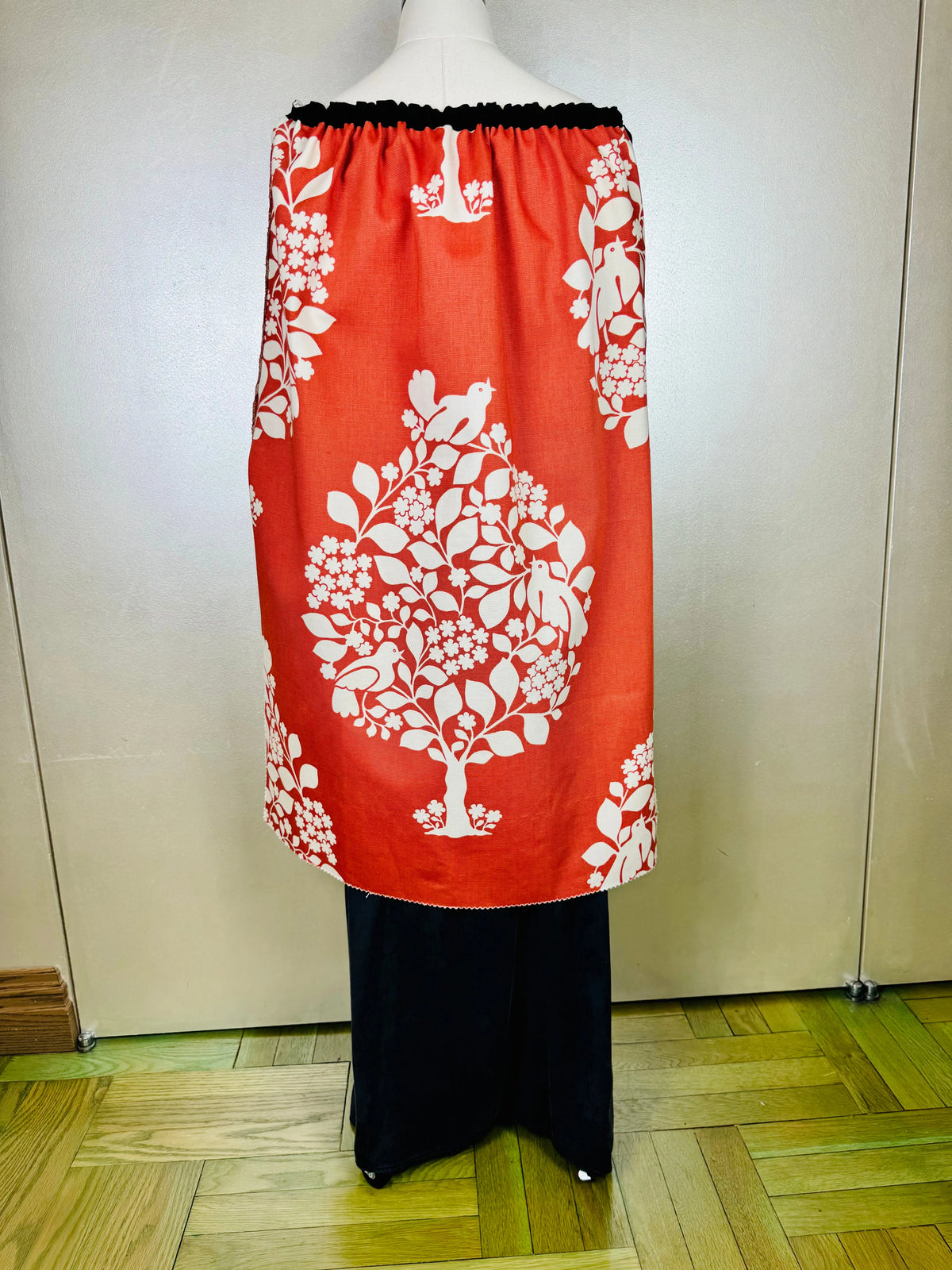 Piper Overskirt No. 015 Cape & Dress