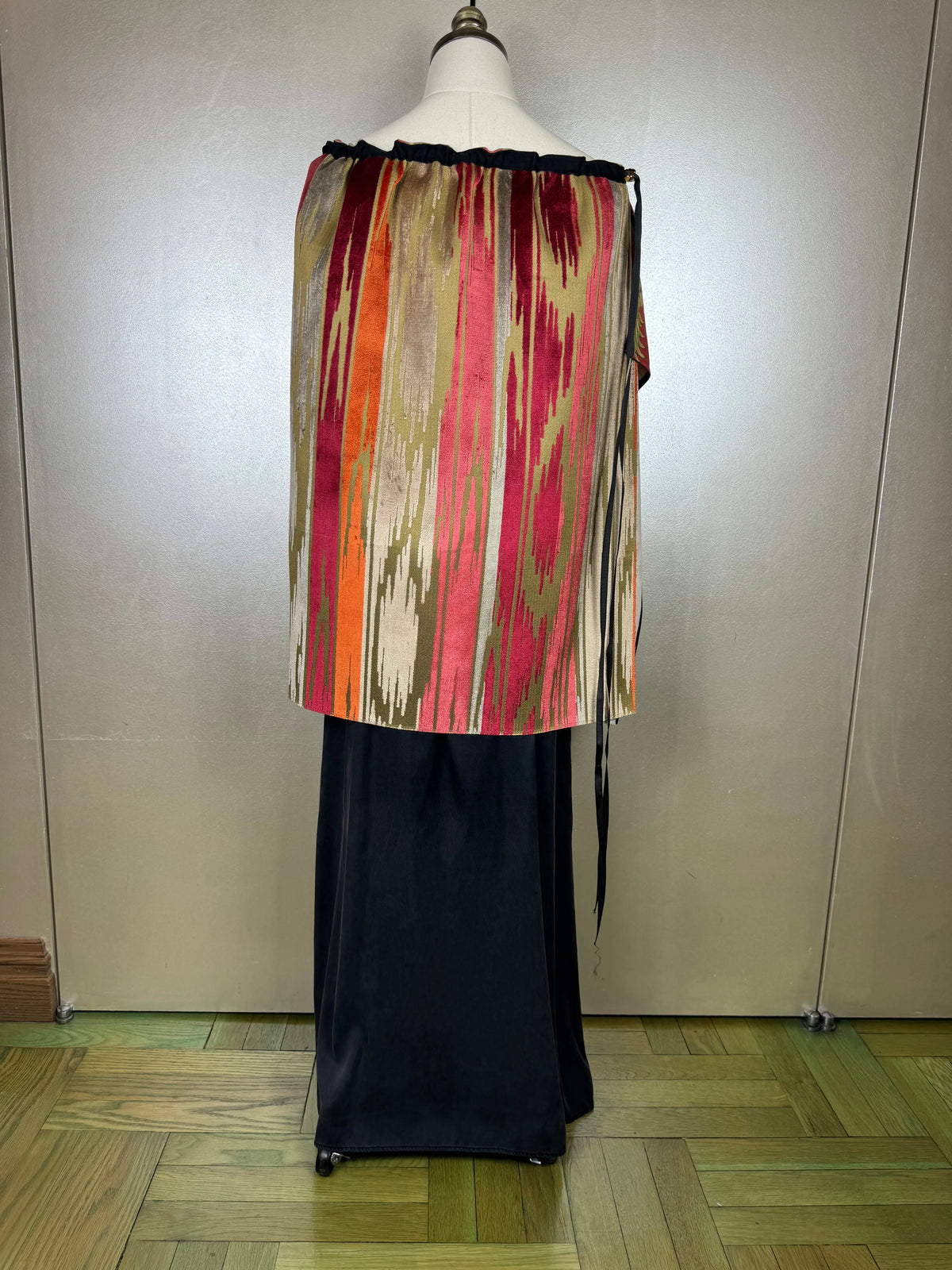 Piper Overskirt No. 016 Cape & Dress