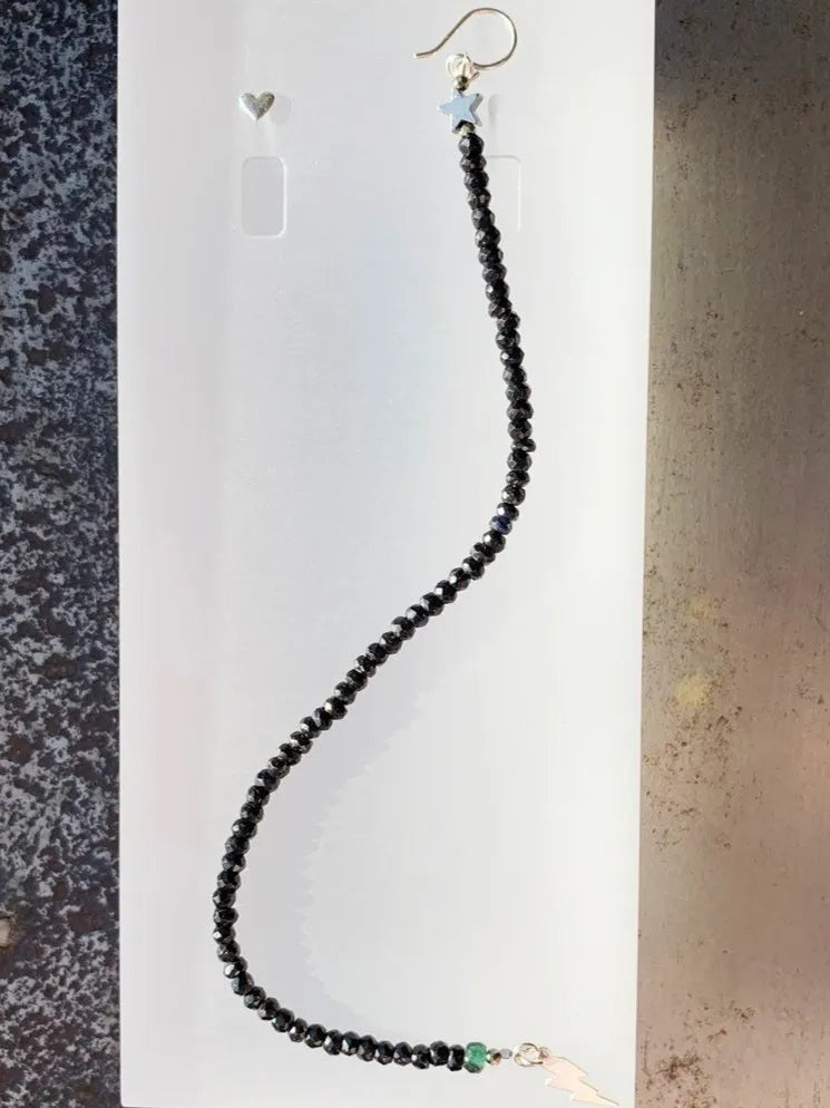 BOWIE Clavicle Kiss Mismatch Earring Set Black Spinel Bolt Charm