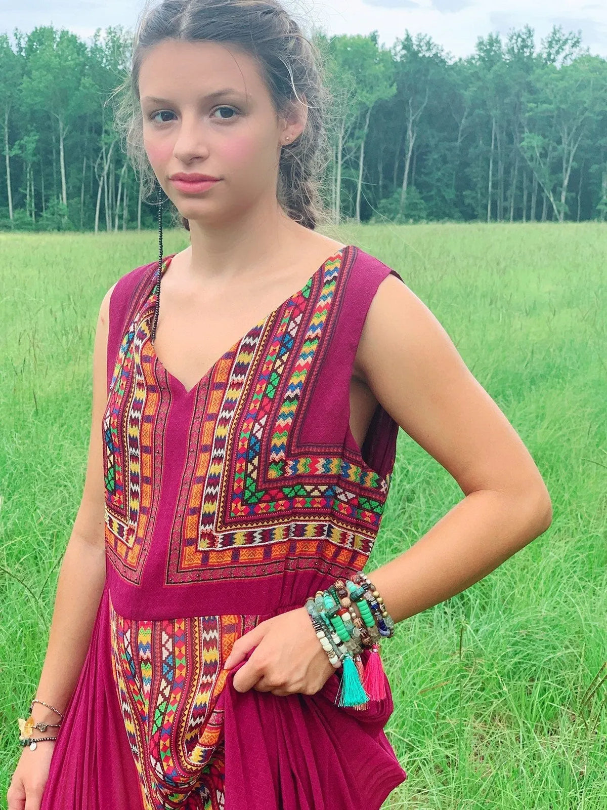 DESZÖ Inspired Bracelet Fine Crystals Gems Wax-Cast Charms Chakra