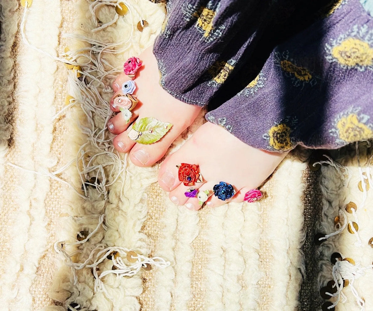 FLOWER CHILD Toe Or Finger Ribbon Ring Swarovski Crystals