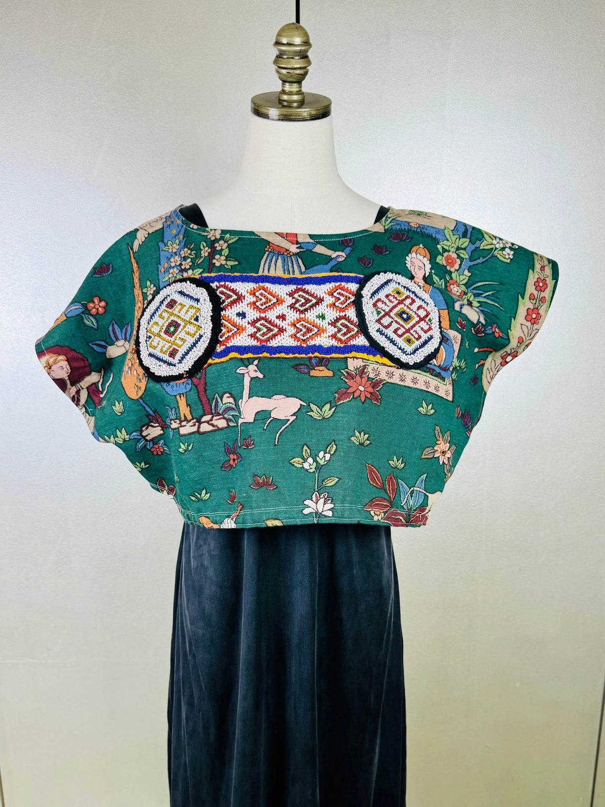 Frida Capelet No. 003