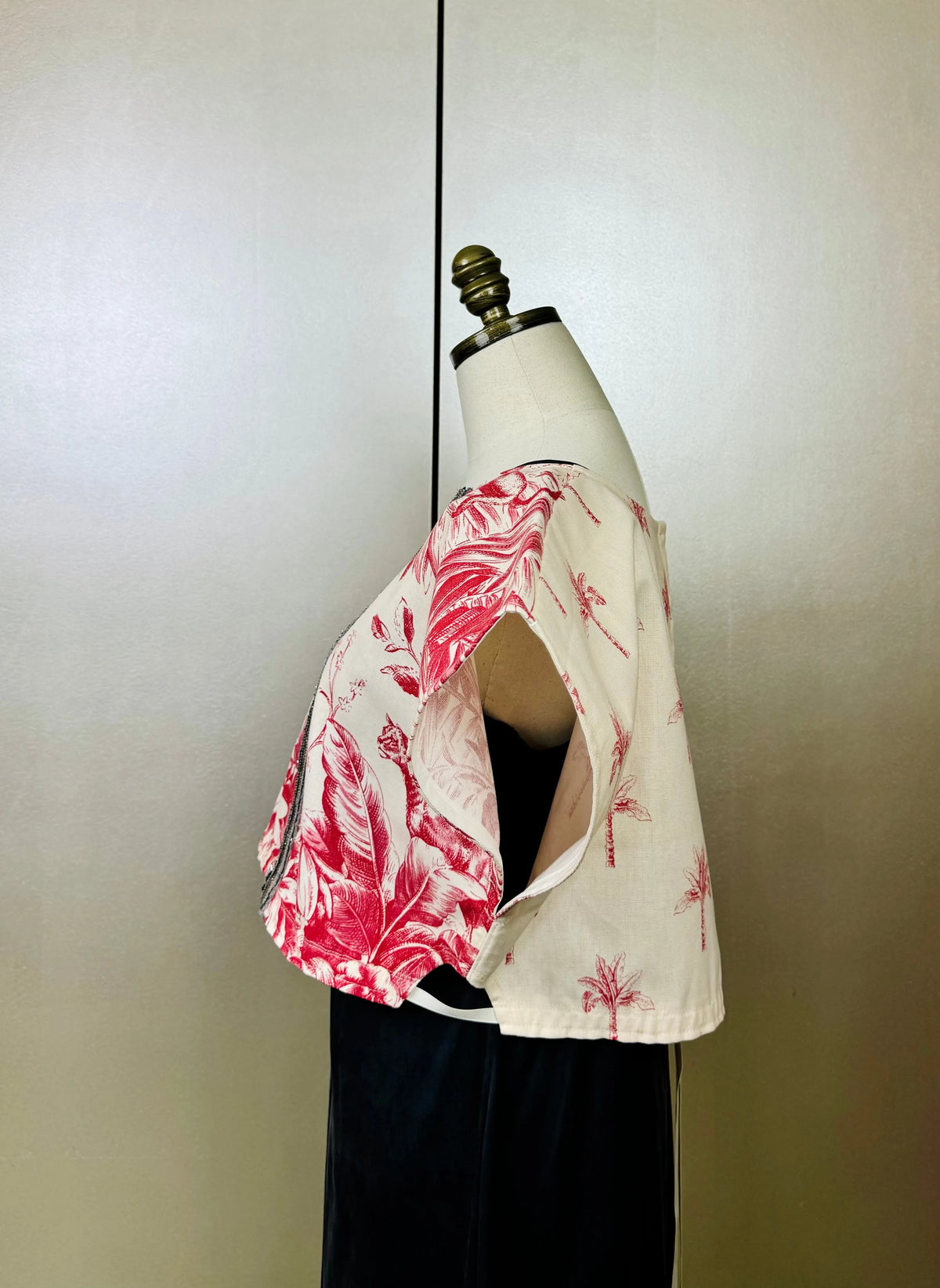 Frida Capelet No. 010