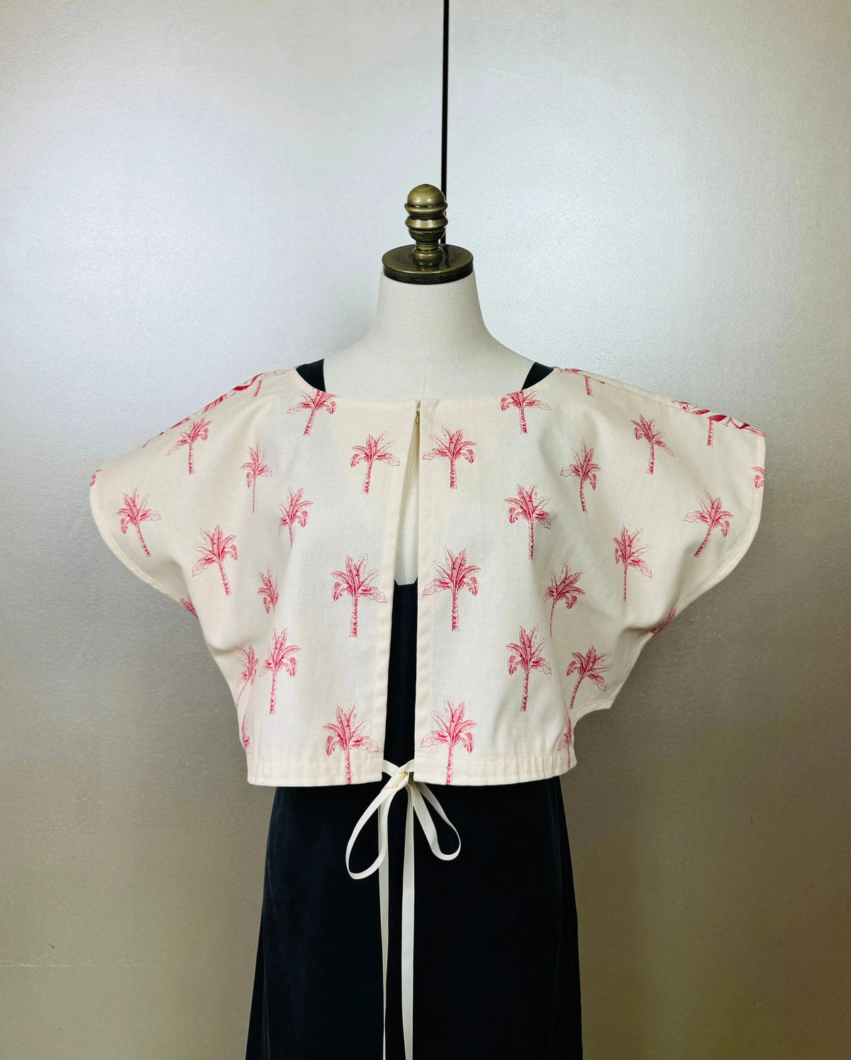Frida Capelet No. 010