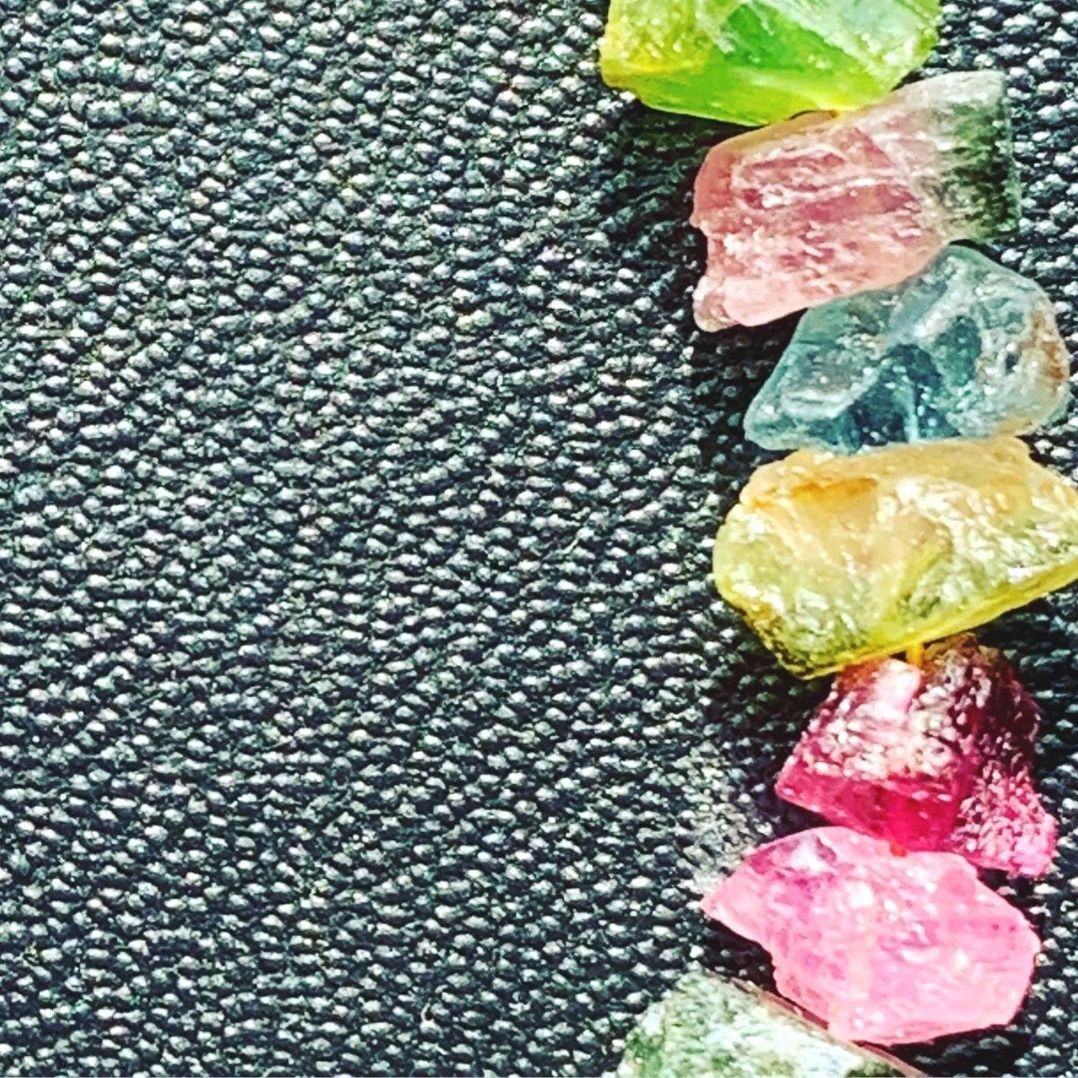 GOGO Tourmaline Bracelet Magical Healing Crystal Jewelry Resort