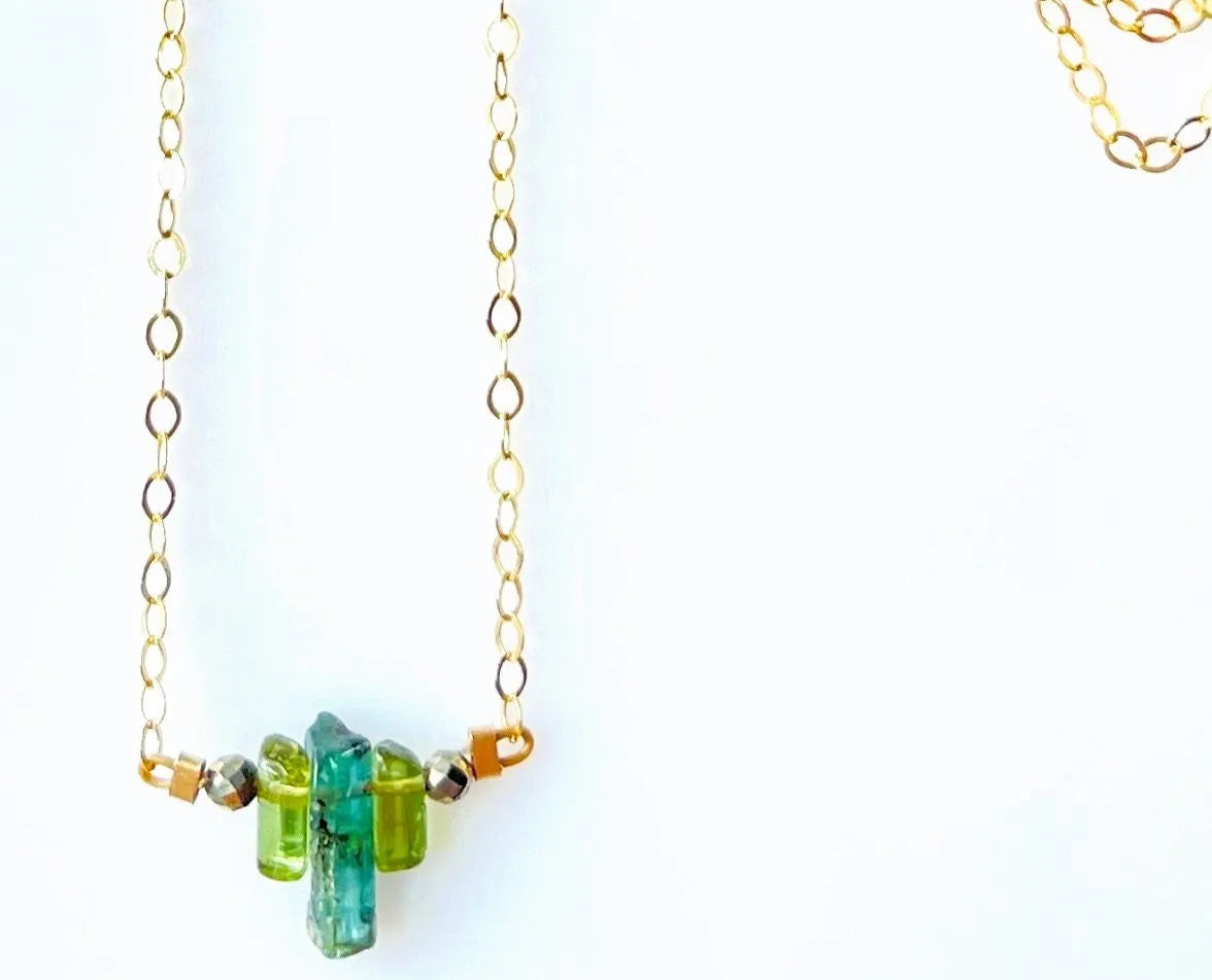 HASTINGS Choker Tourmaline Crystal Monochromatic Bridgerton Vibes