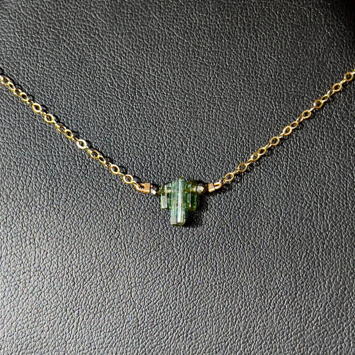 HASTINGS Choker Tourmaline Crystal Monochromatic Bridgerton Vibes