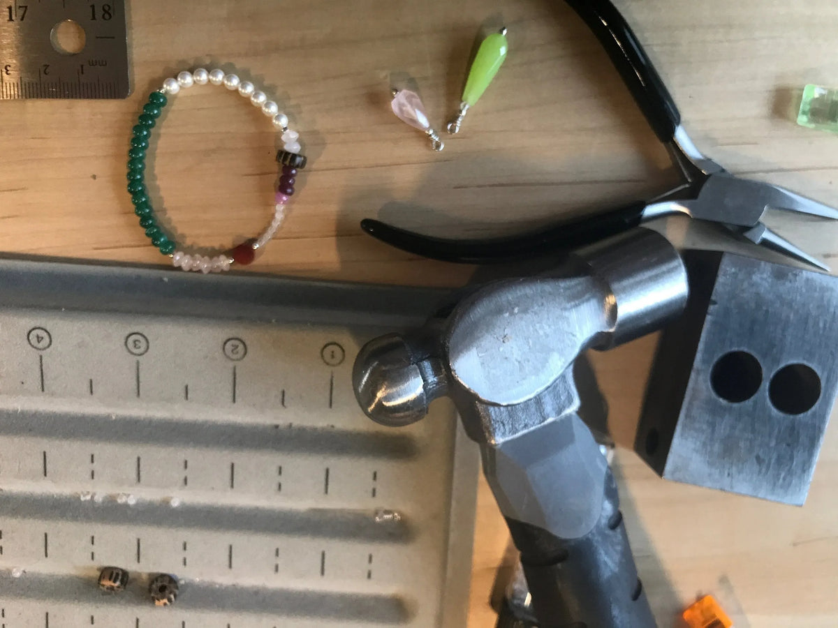 IKUKO Bracelet Jade Fine Gems Crystals Emerald Charm Pearl Boho