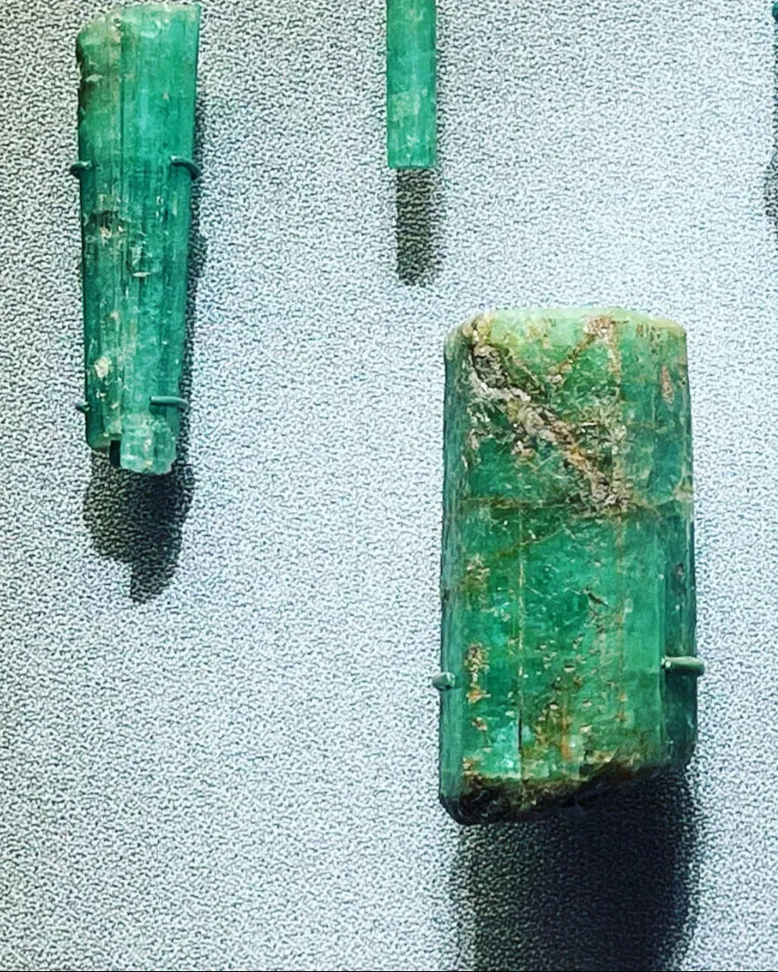 LUCY Earrings Inspo Ancient Greco-Roman Jewellery Ruby Emerald