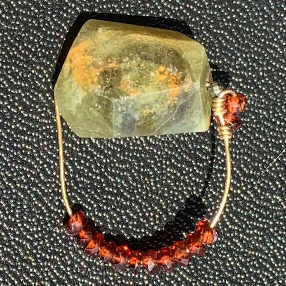 MANCHESTER Gemmy Fidget Ring Green Red Garnet Gift Lux Resort