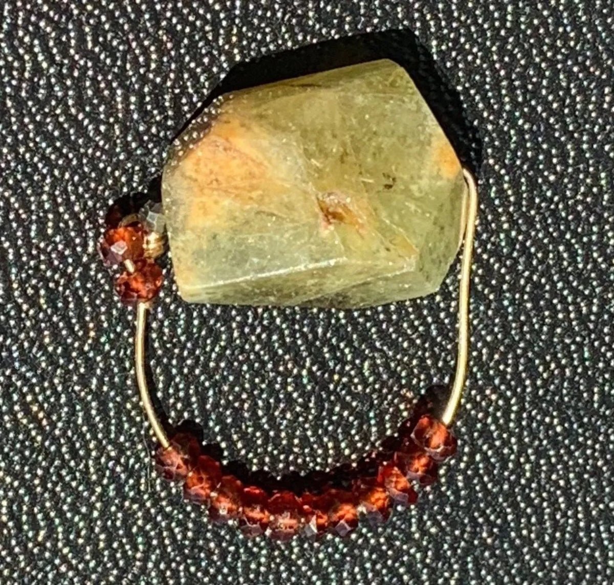 MANCHESTER Gemmy Fidget Ring Green Red Garnet Gift Lux Resort