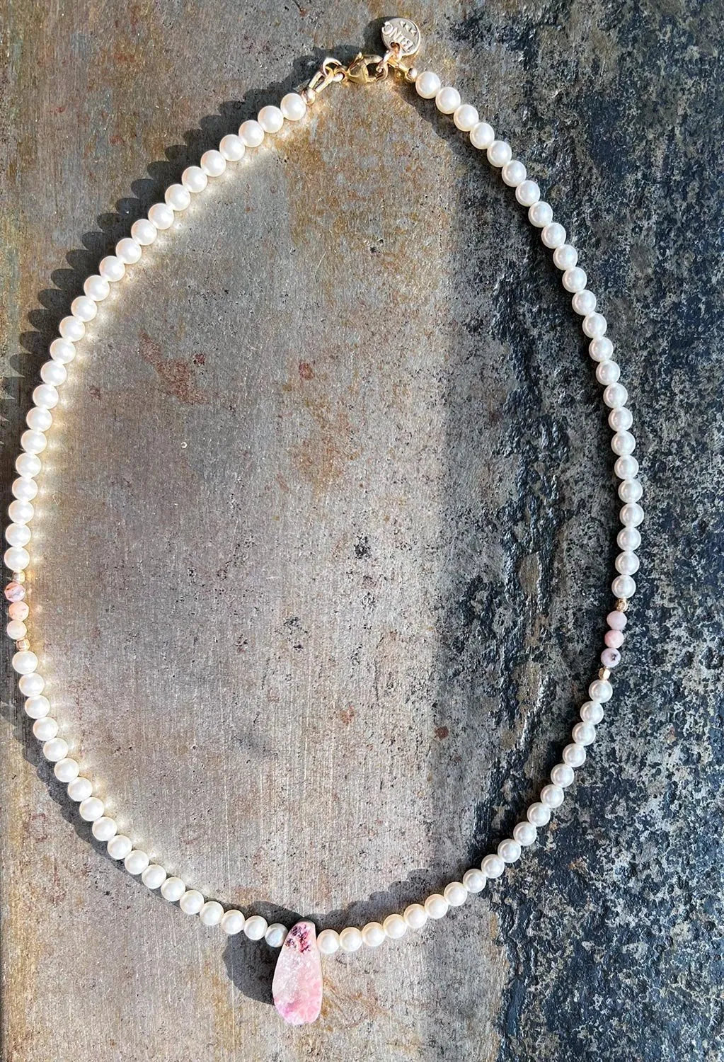 OLLY Choker & Collar Necklace Pearl Rare Cobalto Calcite Druzy