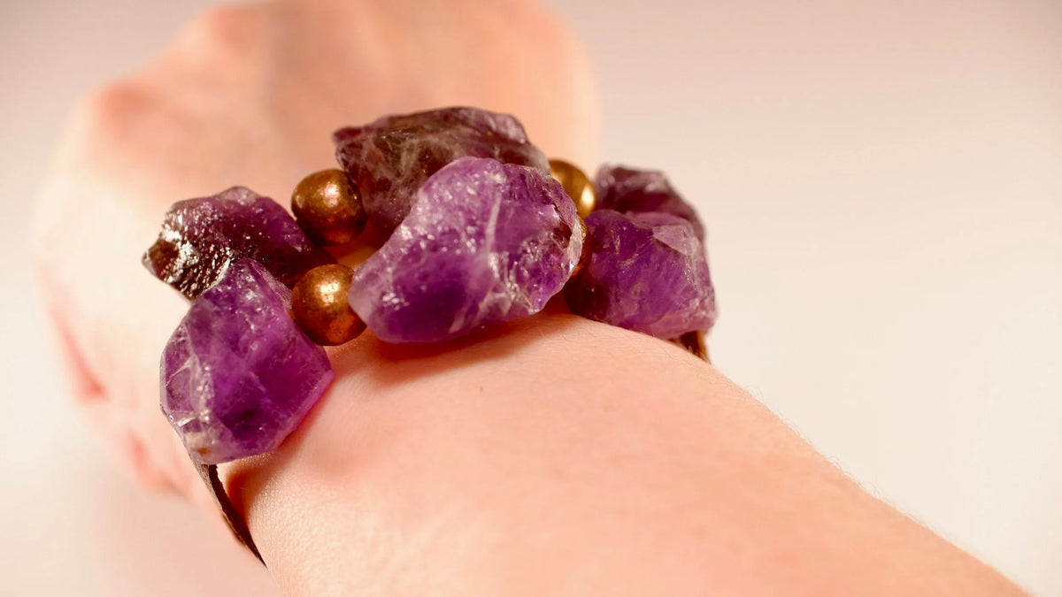 PEBBLES Raw Amethyst Bracelet 80-130 Carats Crystals Brass Copper