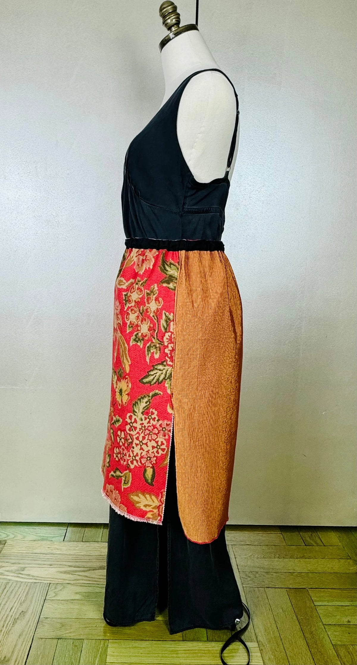 Piper Overskirt No. 005 Cape & Dress