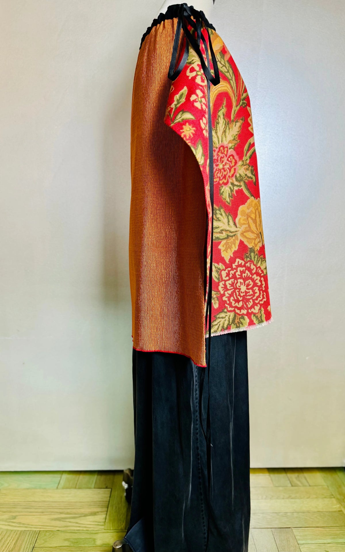 Piper Overskirt No. 005 Cape & Dress