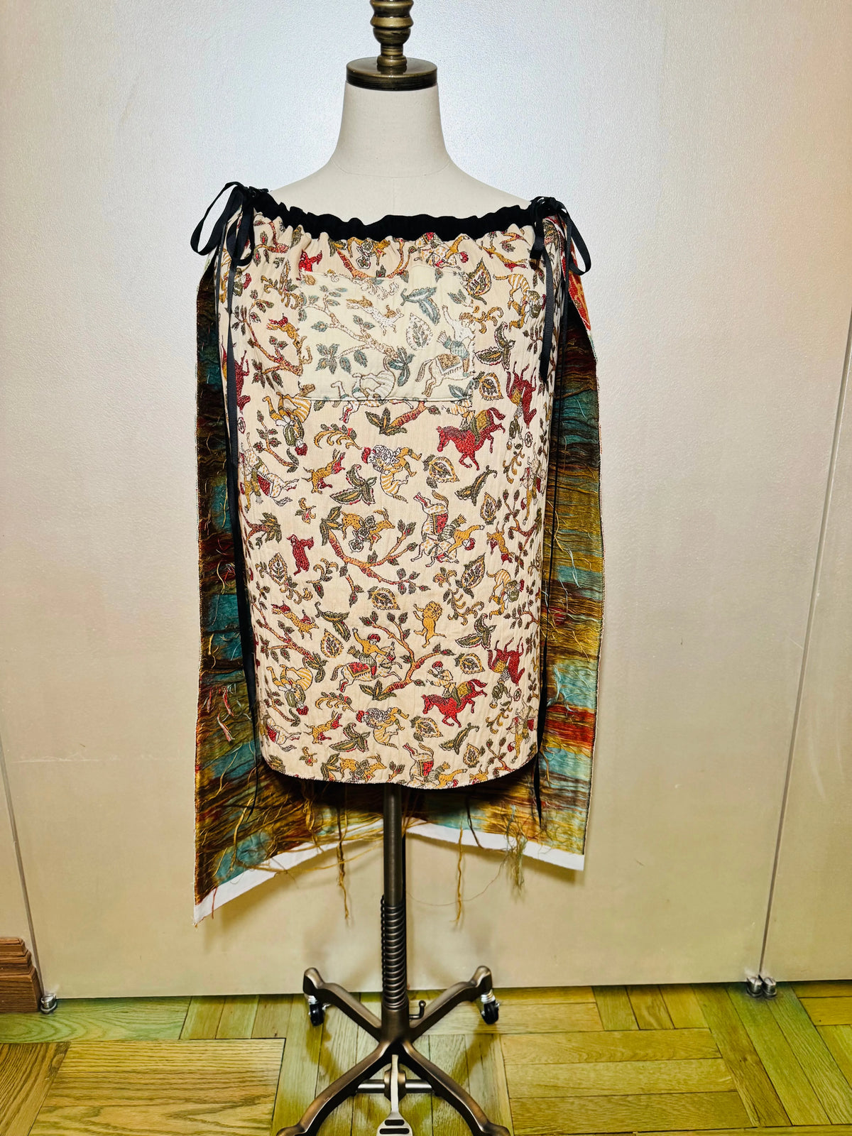 Piper Overskirt No. 007 Cape & Dress