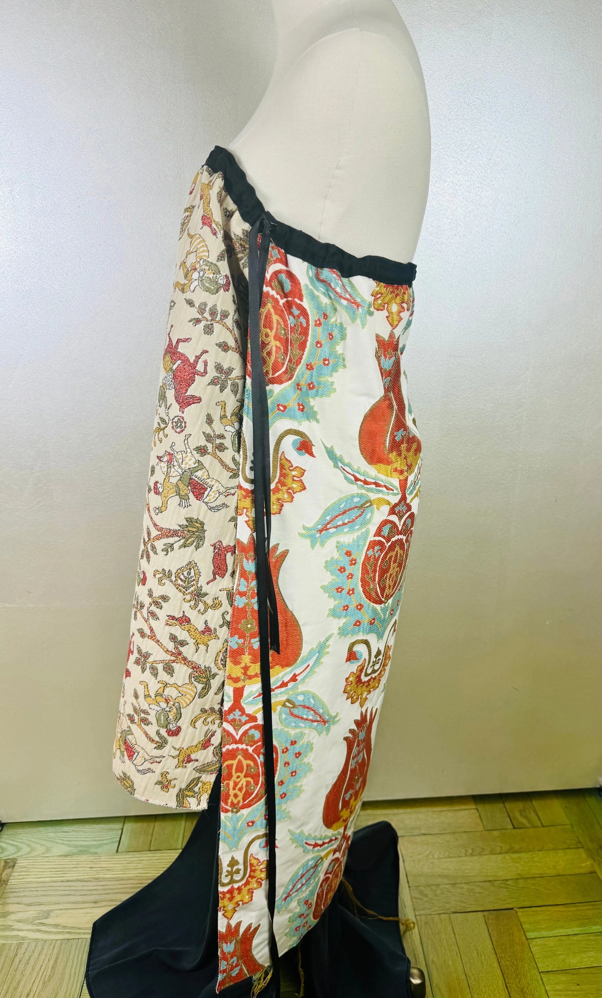 Piper Overskirt No. 007 Cape & Dress