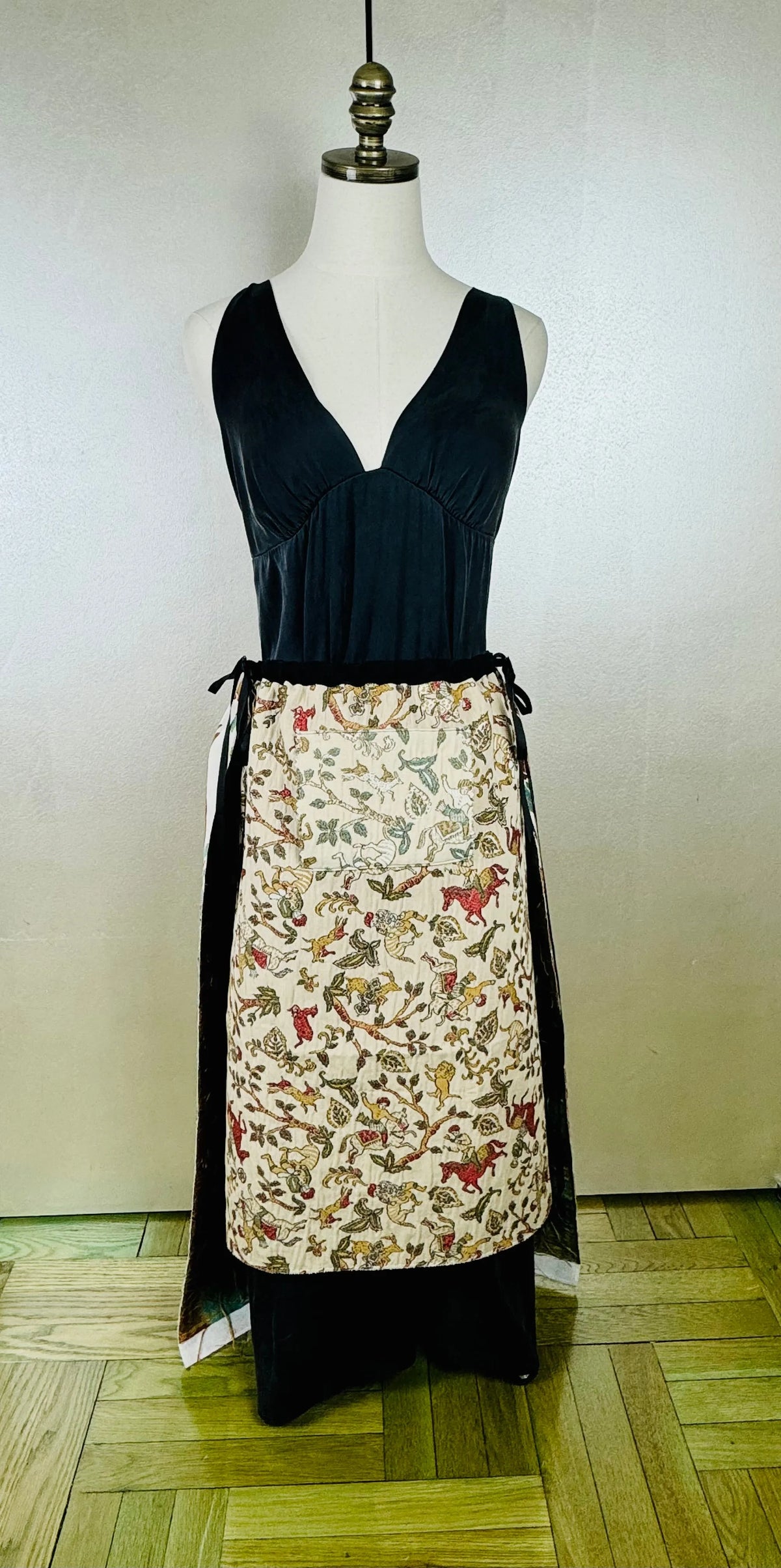 Piper Overskirt No. 007 Cape & Dress