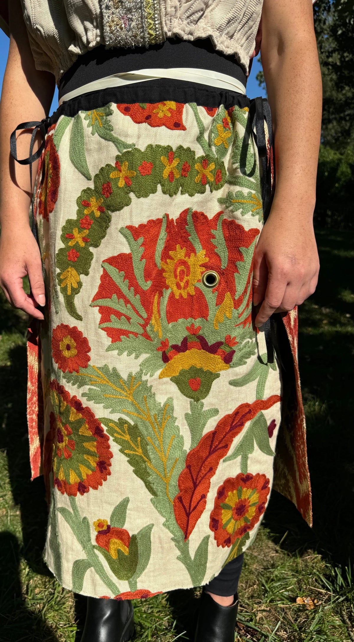 Piper Overskirt No. 010 Cape & Dress