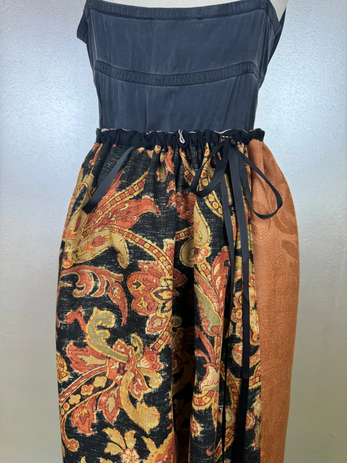 Piper Overskirt No. 011 Cape & Dress