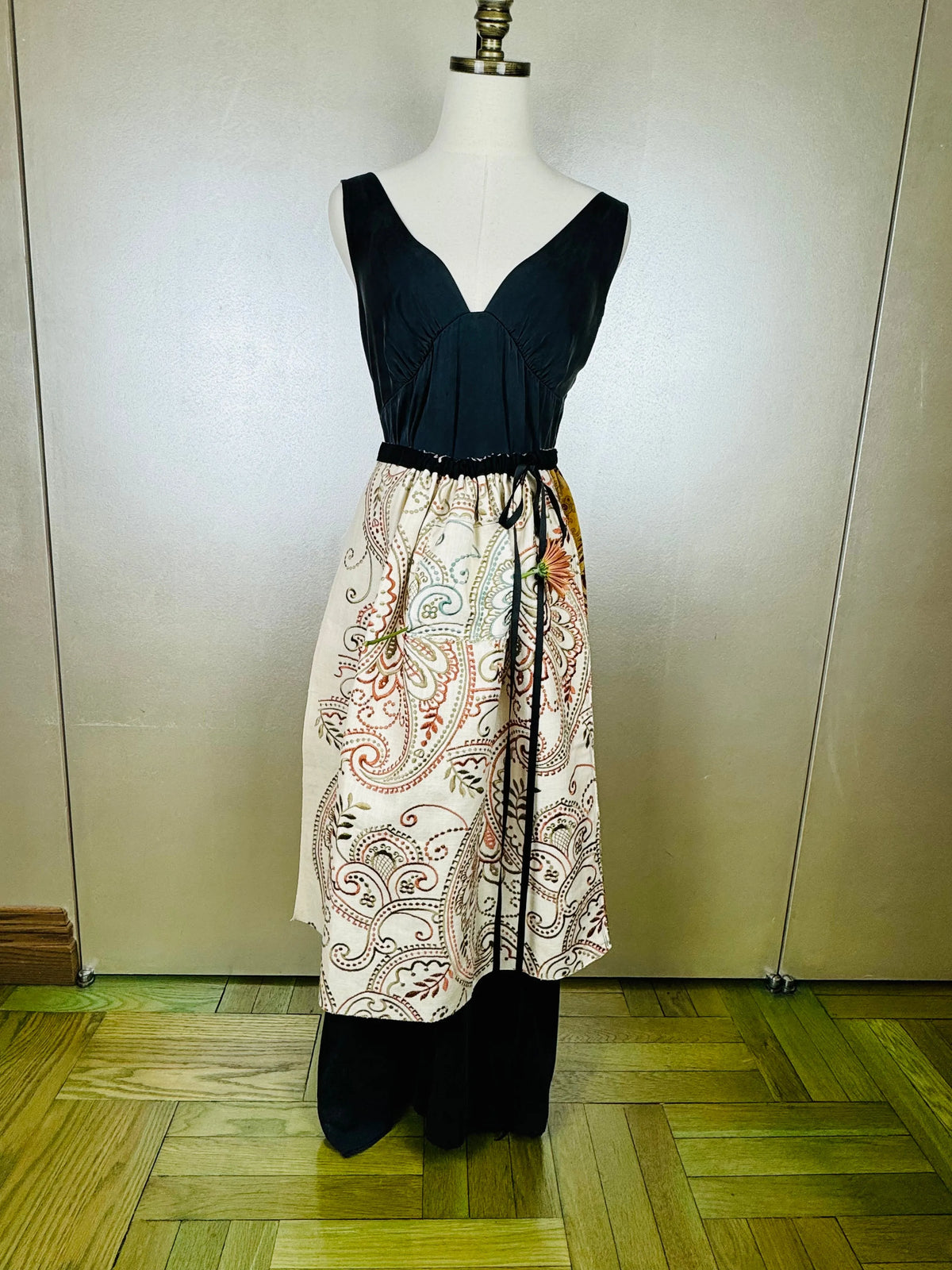 Piper Overskirt No. 013 Cape & Dress