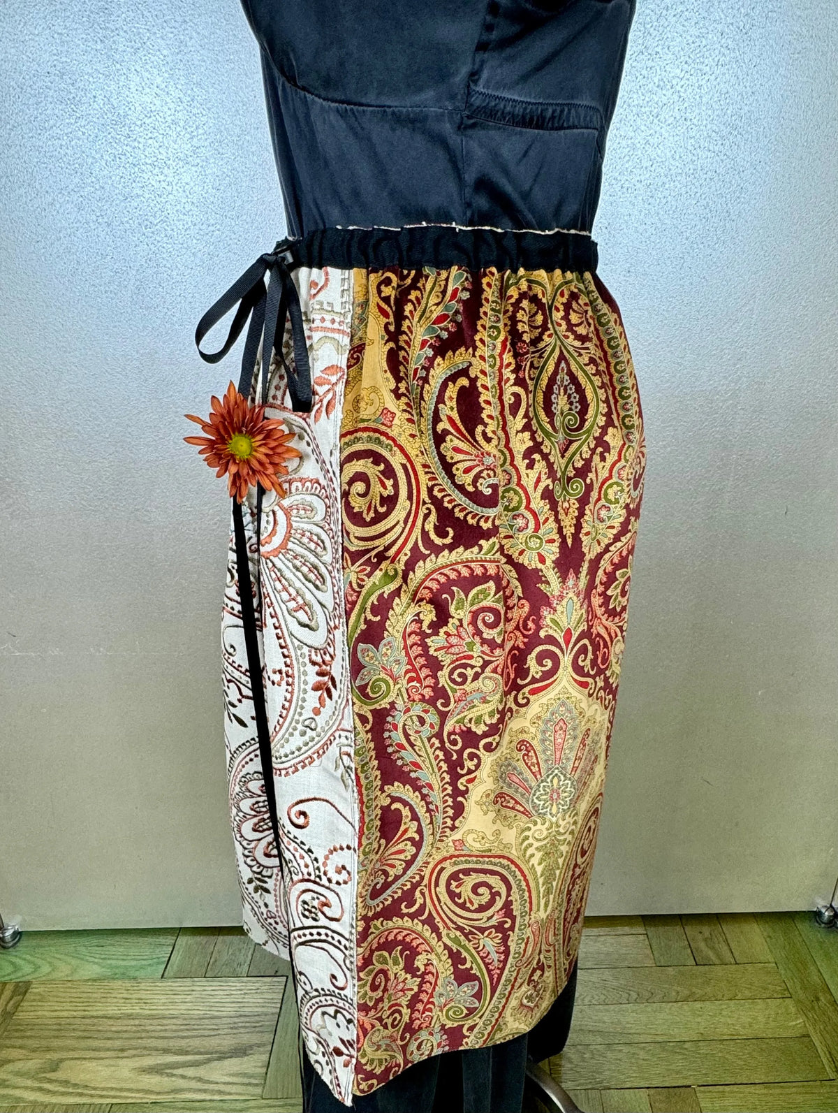 Piper Overskirt No. 013 Cape & Dress