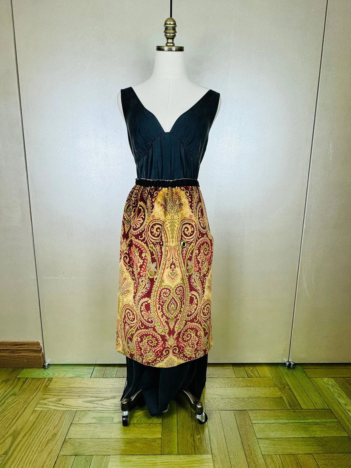 Piper Overskirt No. 013 Cape & Dress