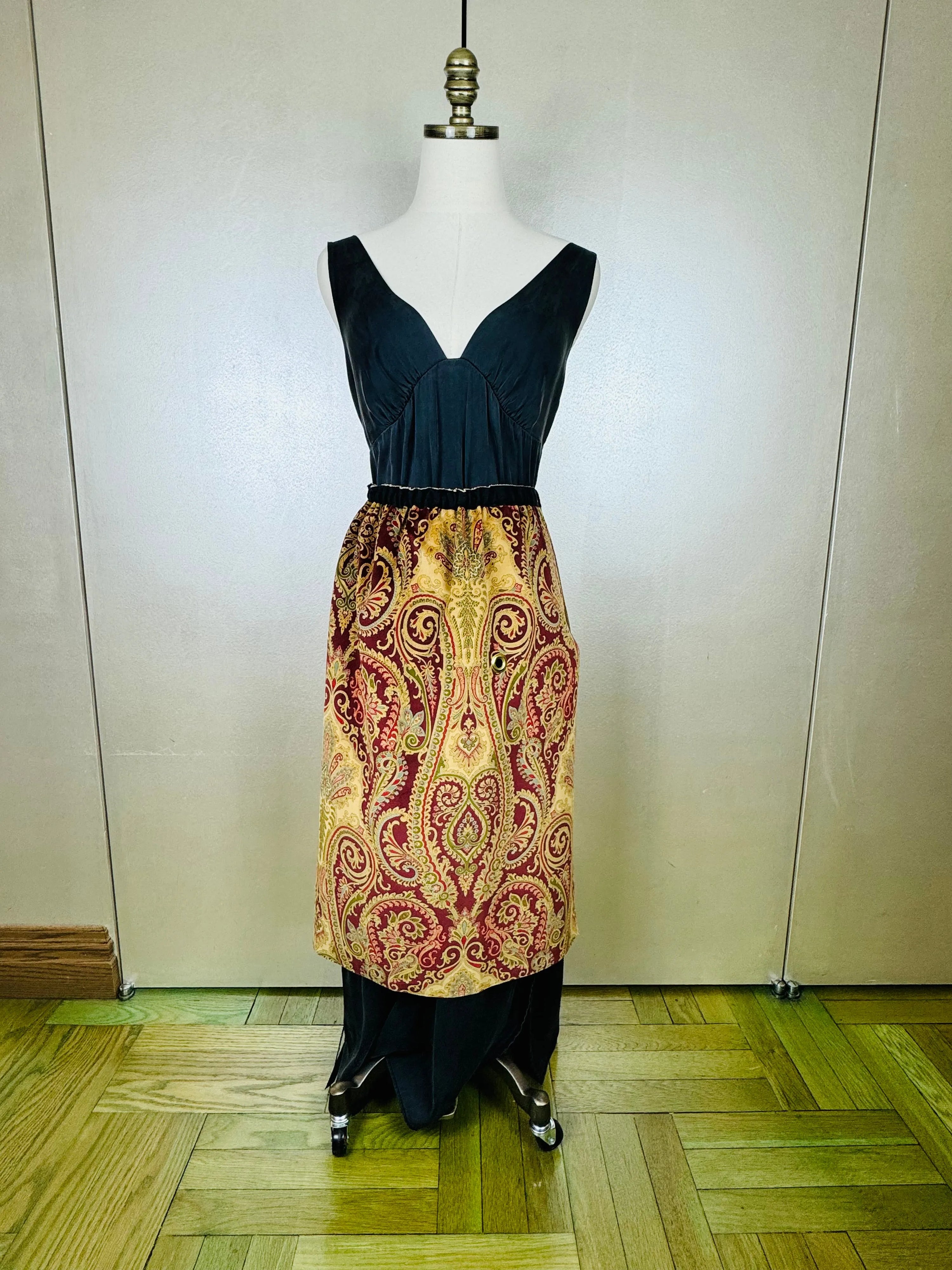 Piper Overskirt No. 013 Cape & Dress