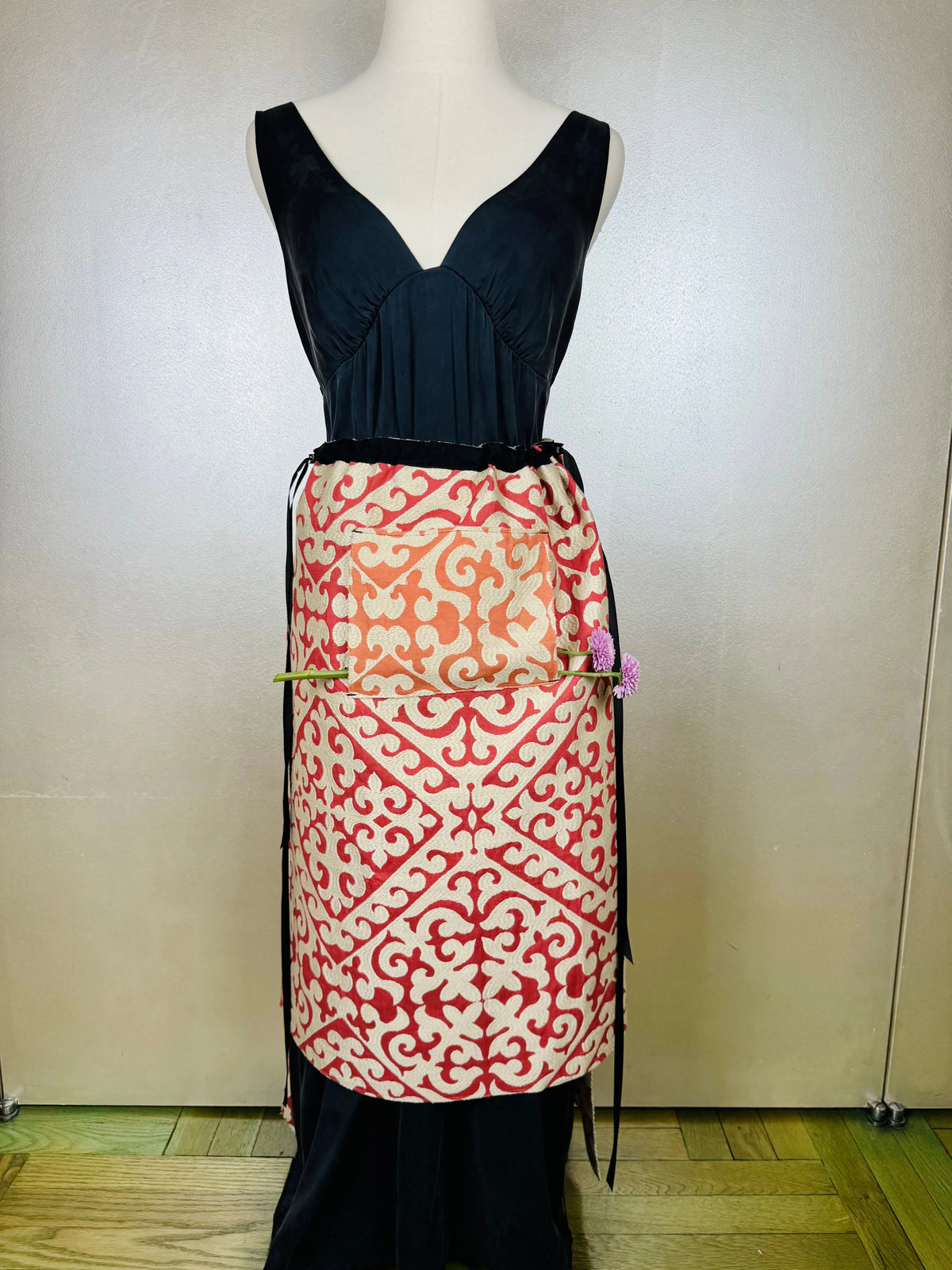 Piper Overskirt No. 015 Cape & Dress