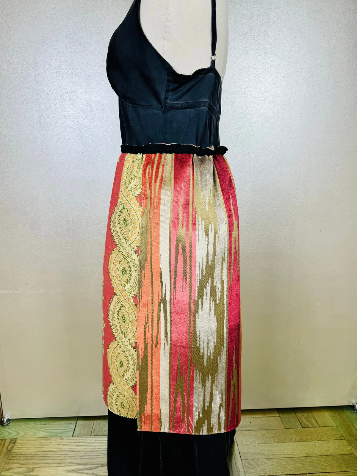 Piper Overskirt No. 016 Cape & Dress