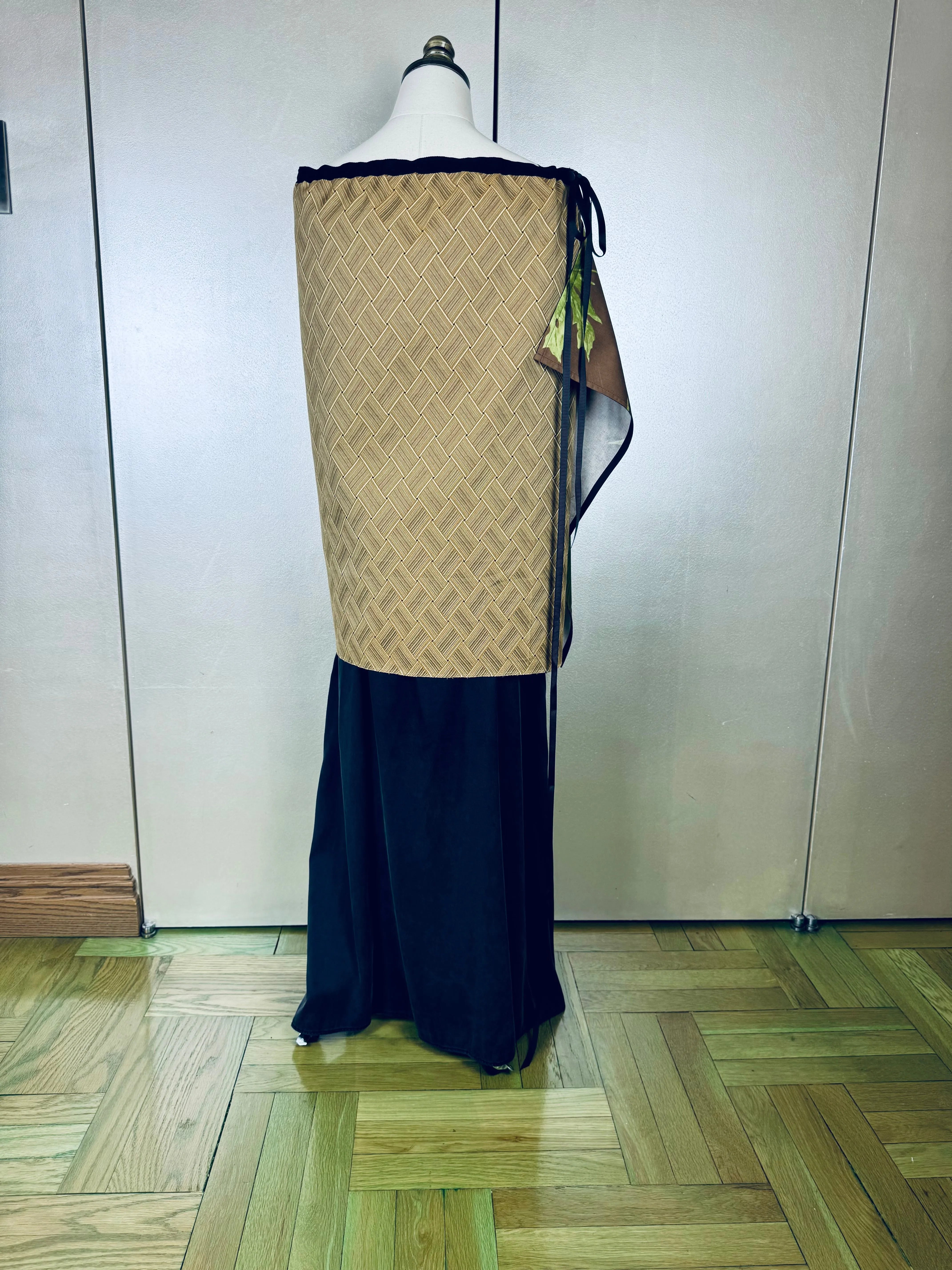 Piper Overskirt No. 017 Cape & Dress