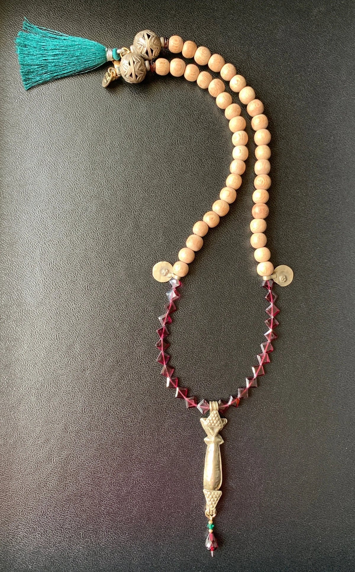 ROAN Necklace Rare Antiquity Tribal Fragments Gems Wood Beads