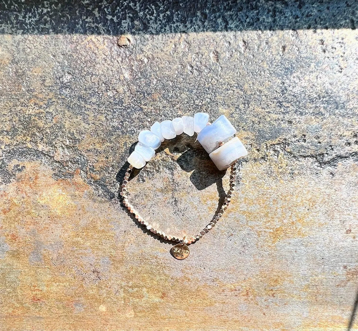 VERNITA Bracelet Blue Lace Agate Crystals (App 90-120 Carats)