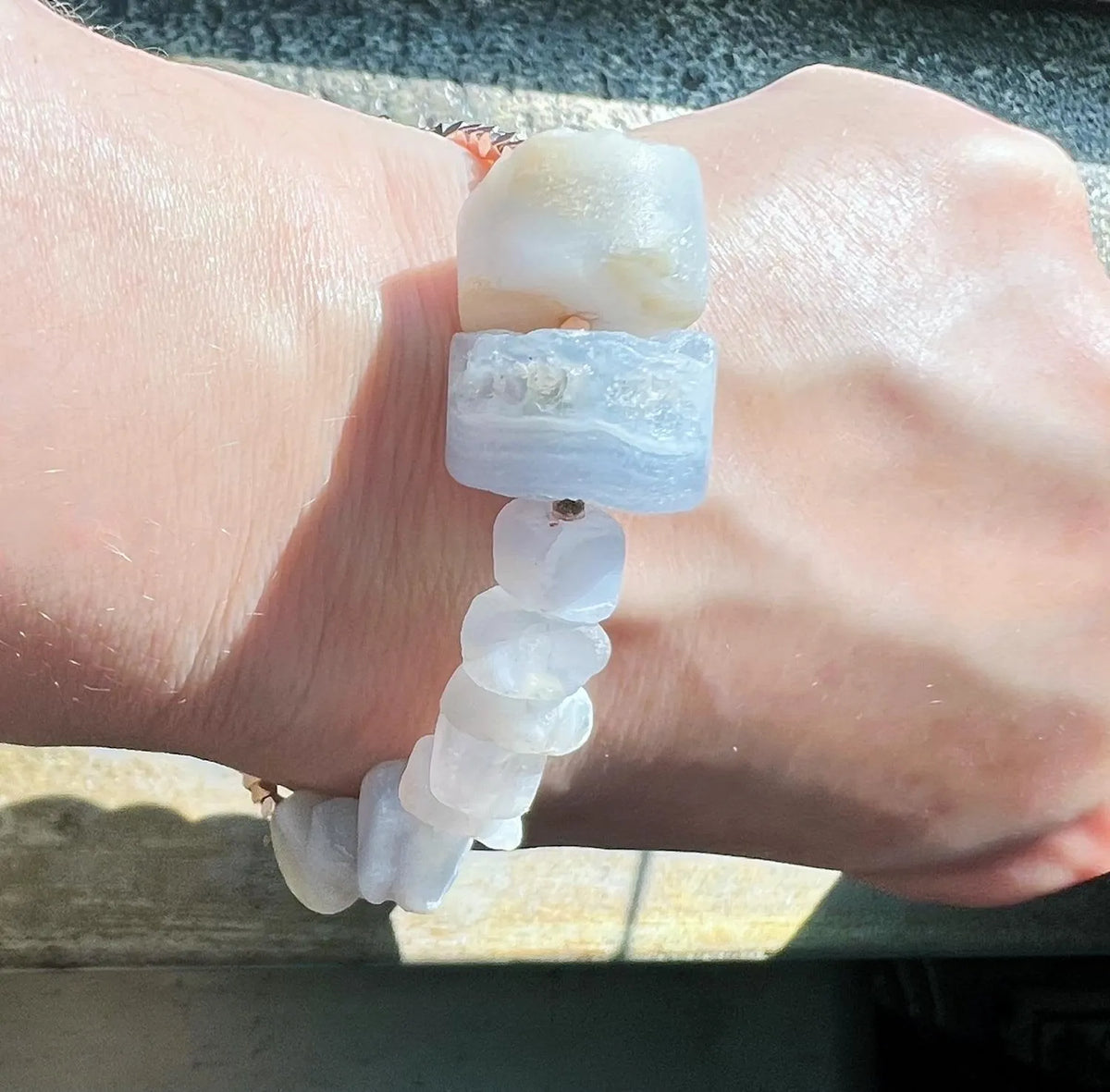 VERNITA Bracelet Blue Lace Agate Crystals (App 90-120 Carats)