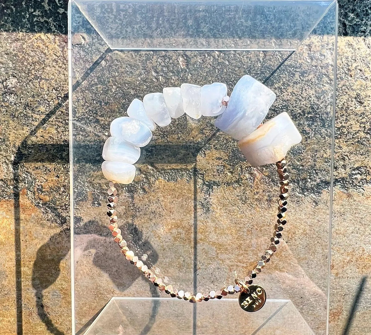 VERNITA Bracelet Blue Lace Agate Crystals (App 90-120 Carats)