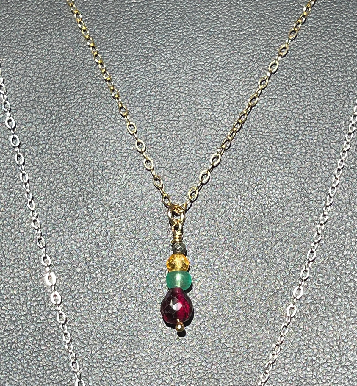 WAABSHKA MEMENGWAN Double-Chain Crystal Necklace Sterling Gold Mix
